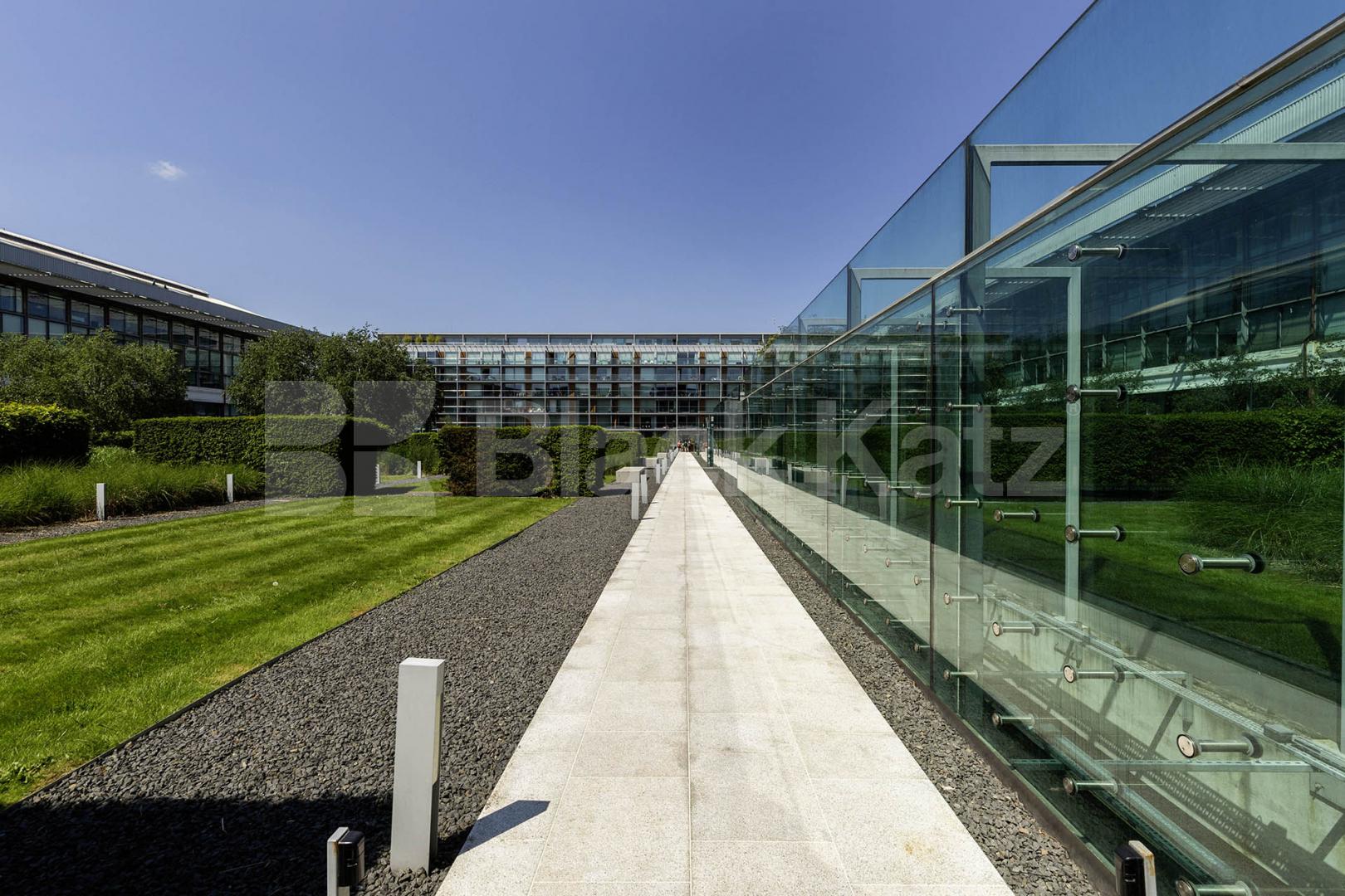 2 bed 2 bath property within a beautifully designed development in highbury  Highbury Stadium Square, Highbury